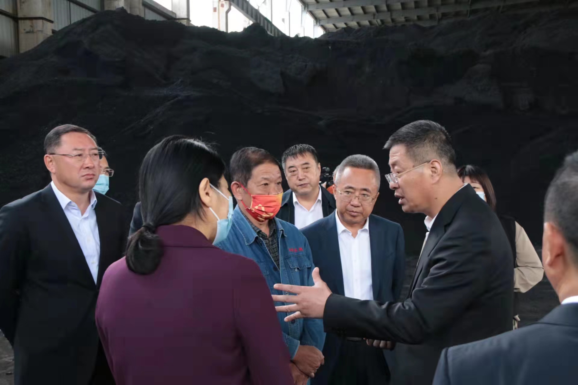 17 王子聯(lián)市長(cháng)指導國信供熱集團供暖工作 2021.9.30.jpg